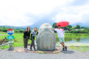 【新ツアー】初代天皇ゆかりの地へ。狭野神社の杉並木ハイキング（お弁当付き）