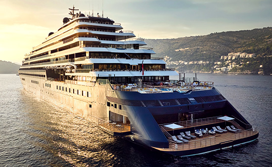 Kagoshima Private Shore Excursion: Kirishima Wild Hot Spring & Local Robatayaki Lunchの画像